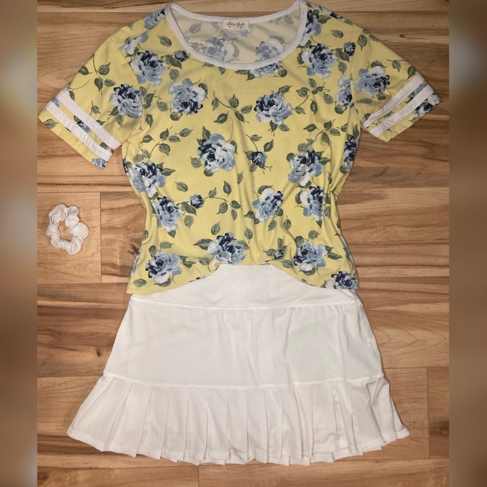 Ultra Flirt top—junior’s M
